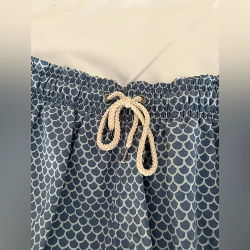 Faherty men’s medium